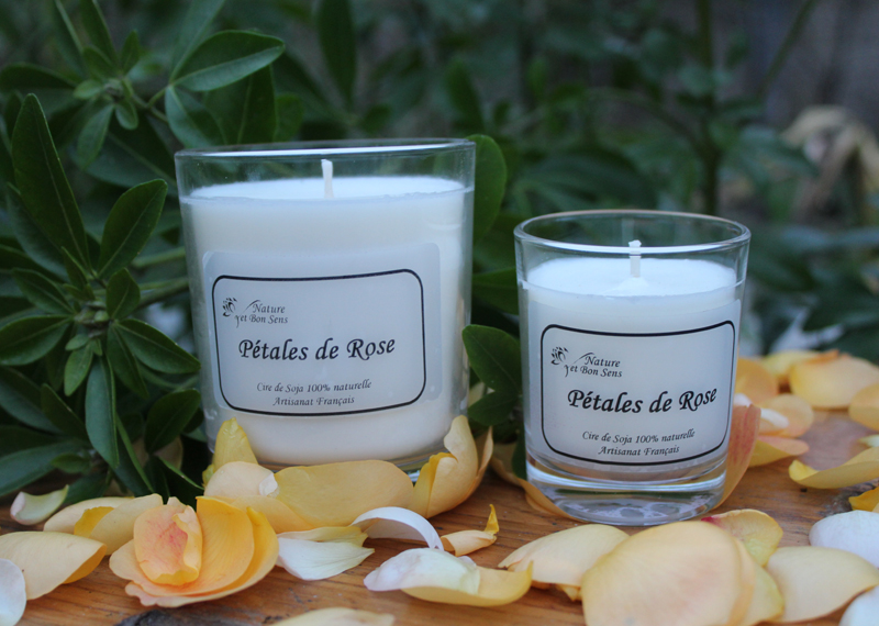 Bougie parfumée Ambiance Pétales de rose grand et petit modèle